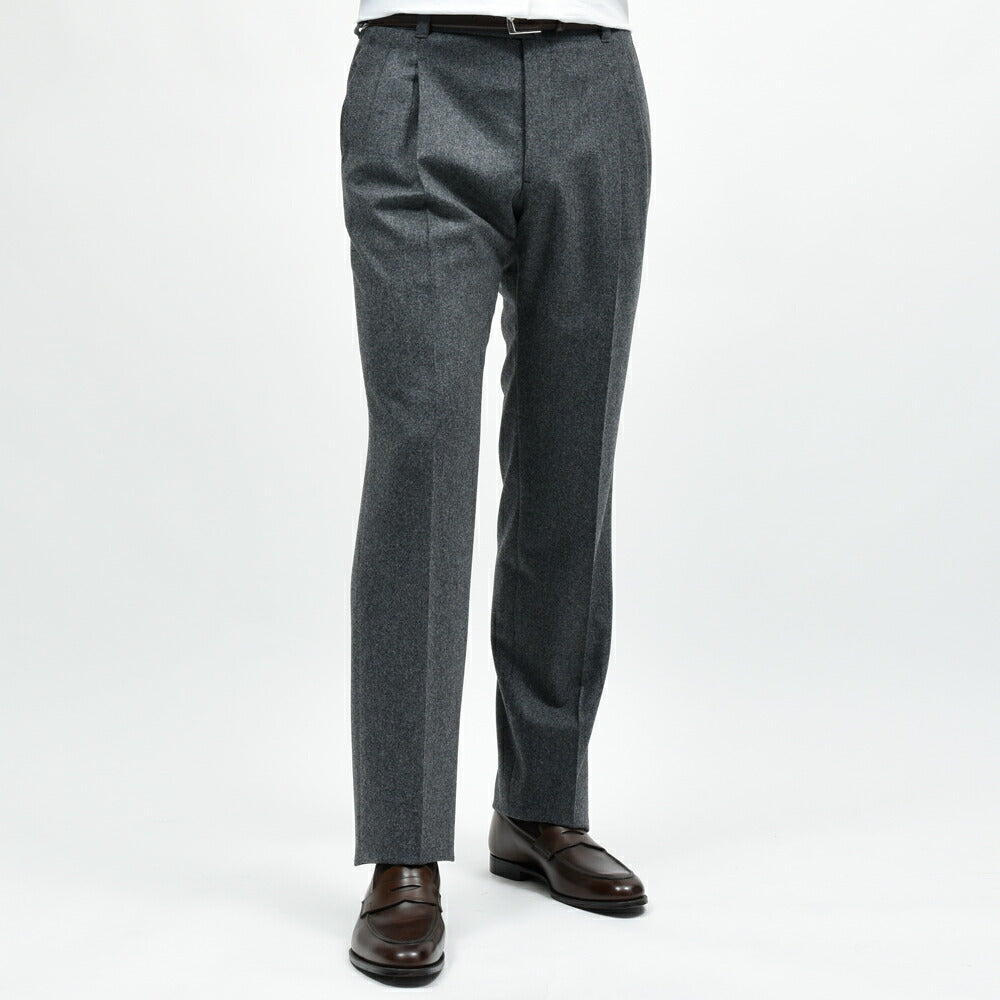 IGARASHI TROUSERS(五十嵐トラウザーズ) ウールフランネル2プリーツパンツ / ストレート / VITALE BARBERIS CANONICO 13052236187