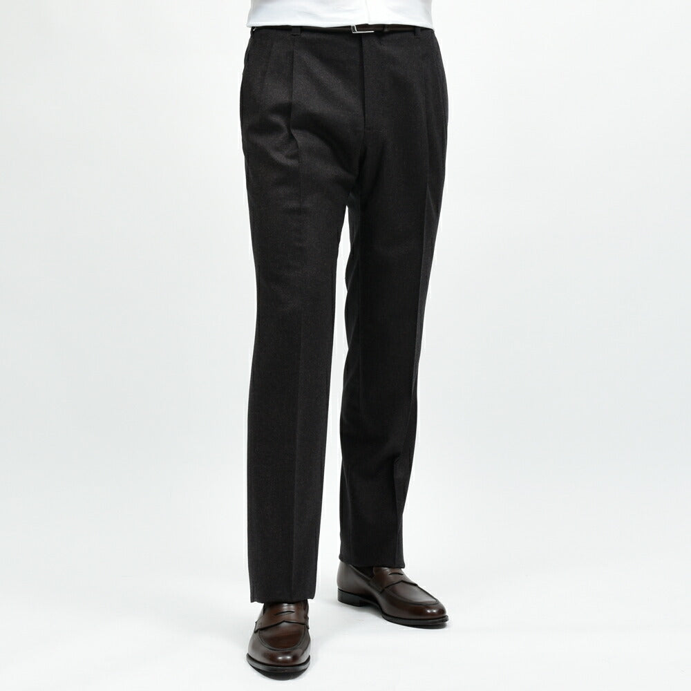 IGARASHI TROUSERS(五十嵐トラウザーズ) ウールフランネル2プリーツパンツ / ストレート / VITALE BARBERIS CANONICO 13052236187