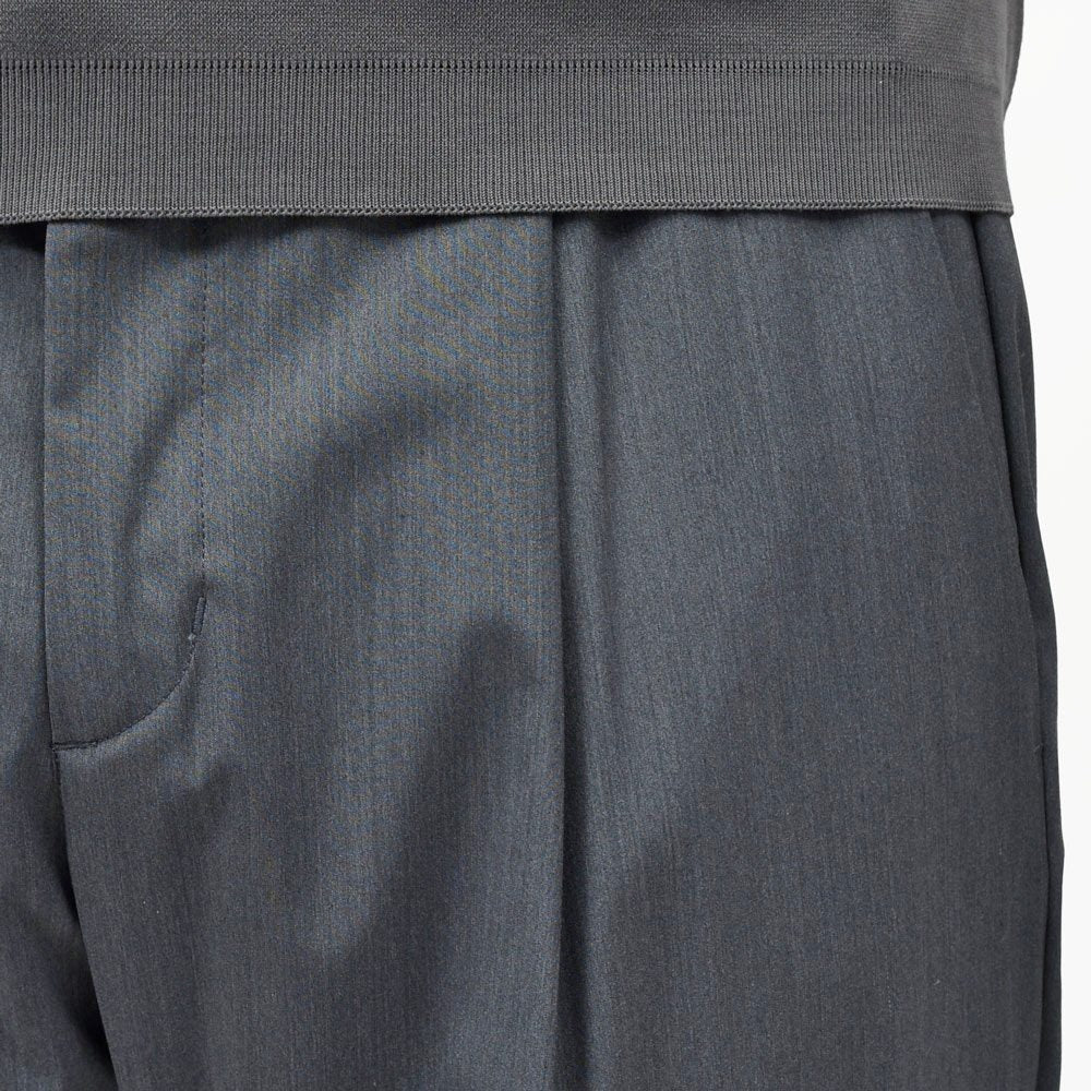 HERNO(ヘルノ) ウォーターレペレントテックウール1プリーツシャーリングパンツ PT000183U-33484 13065000132