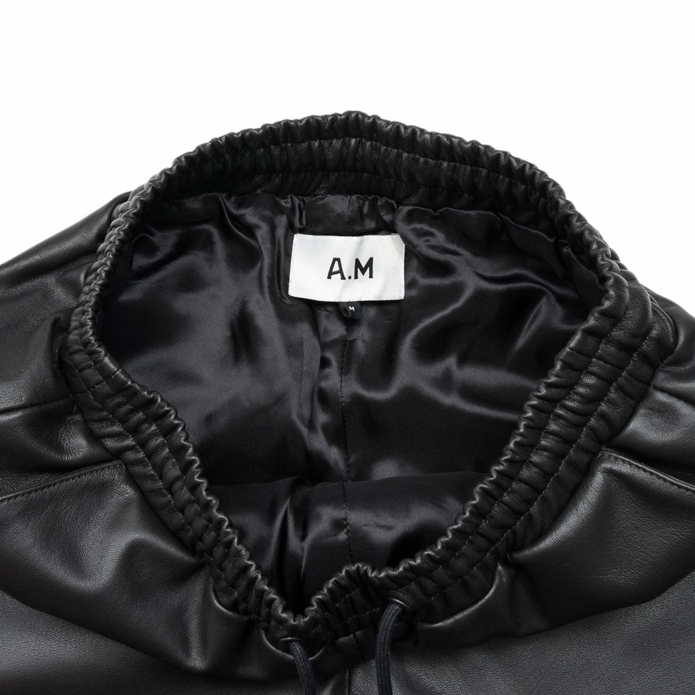 A.M LONDON(エーエム ロンドン) ナッパレザーショーツ 13161400172