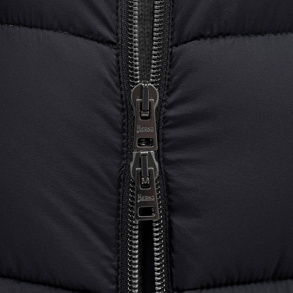HERNO(ヘルノ) ウォーターレペレントエコナイロンダウンフーディーブルゾン PI001181U-12456Z 14052004132