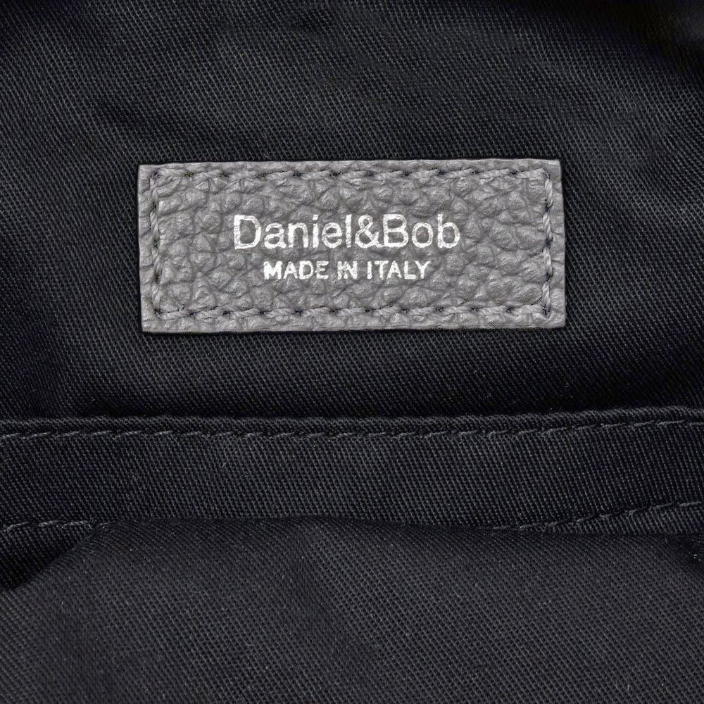 Daniel&Bob(ダニエルアンドボブ)DADOダド シュリンクレザーミニショルダーバッグ GFT104.13 18466000159