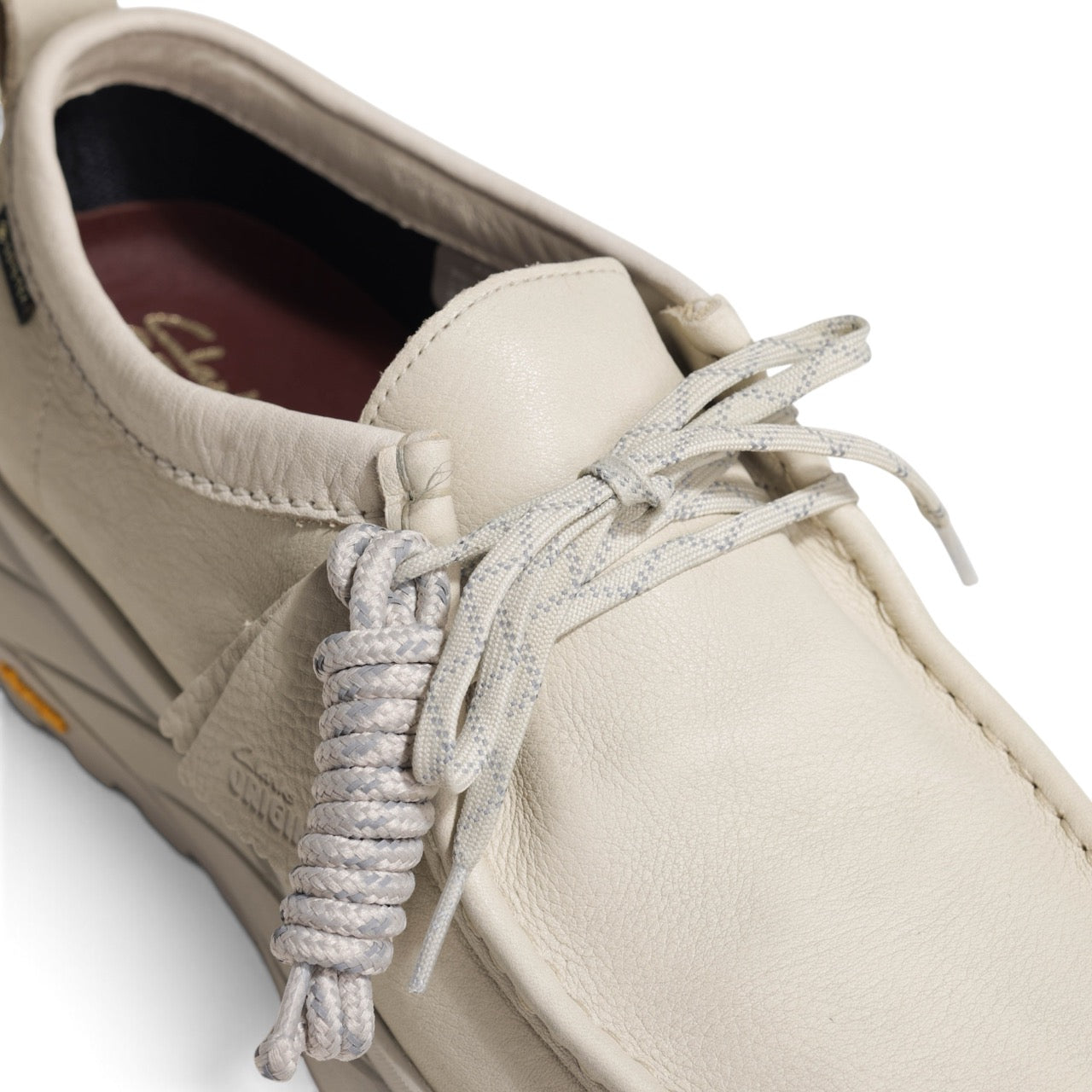 Clarks(クラークス) / WallaEDEN GTX ワラエデン ゴアテックス/スエード 防水 Vibramソール
