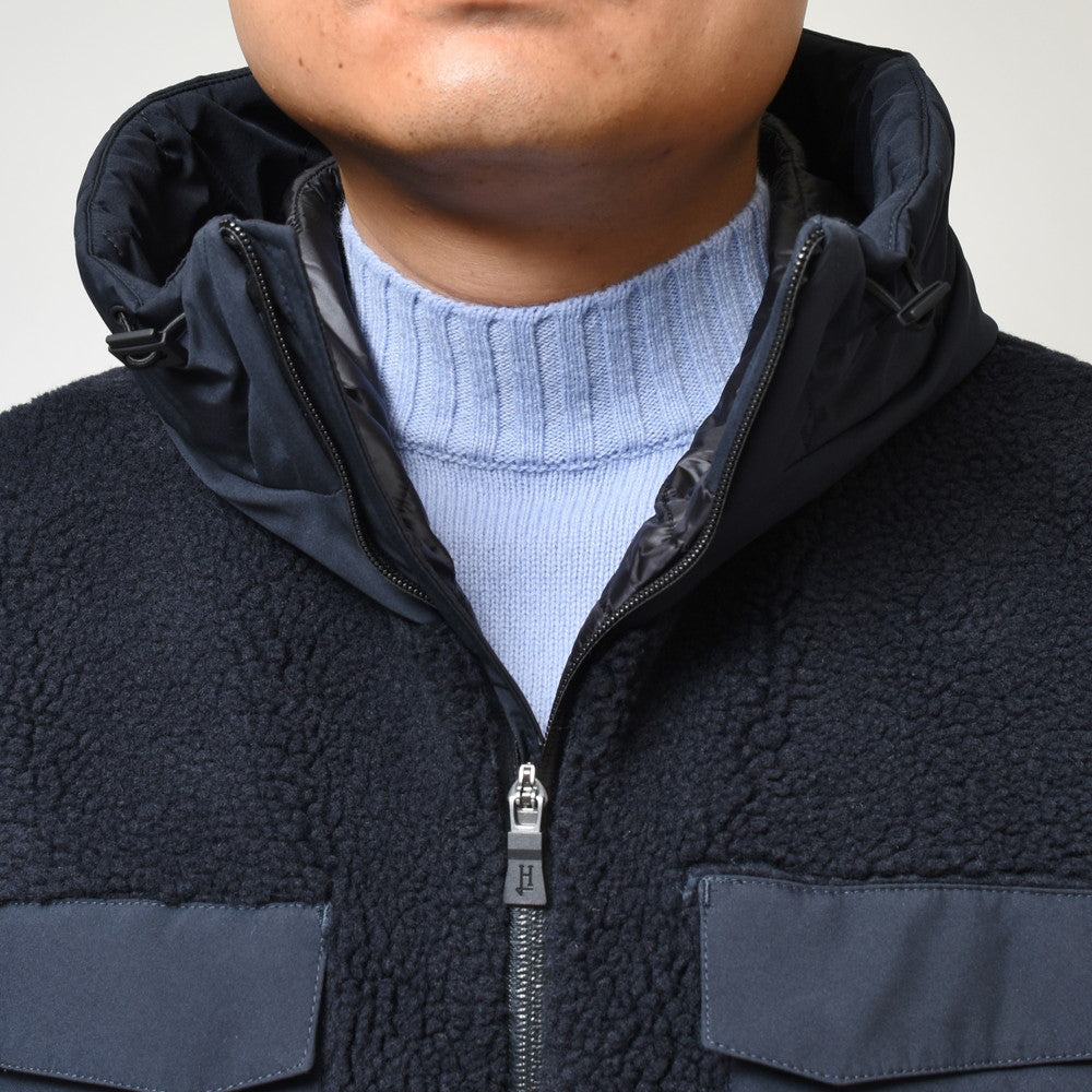 HERNO(ヘルノ) Laminarラミナー ポリエステルボアジップフーディーブルゾン GI00118UL-12804