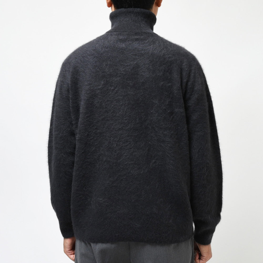 RENCONTRANT(レンコントラント) ブルーフォックスウールラムズウールタートルネックニット 10059