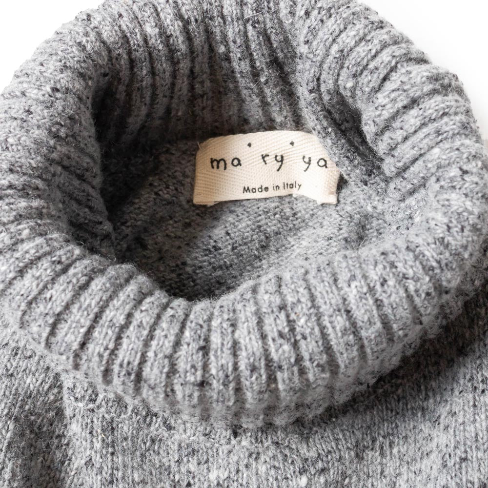 ma'ry'ya(マリア)<BR>YLK030 タートルネック ニットワンピース