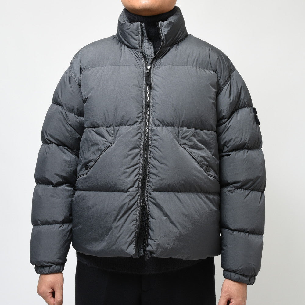 STONE ISLAND(ストーンアイランド) ガーメントダイナイロンレップススタンドカラーダウンジャケット 79-154-06-23