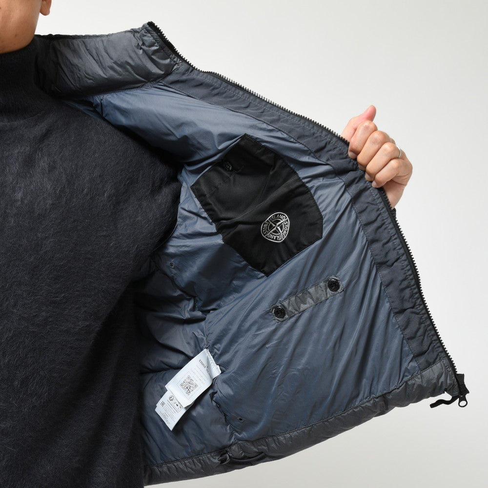 STONE ISLAND(ストーンアイランド) ガーメントダイナイロンレップススタンドカラーダウンジャケット 79-154-06-23