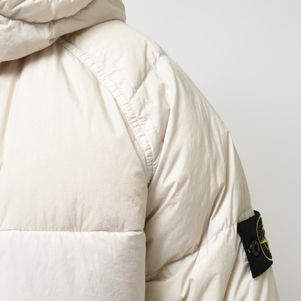 STONE ISLAND(ストーンアイランド) ガーメントダイナイロンレップスフーデッドダウンジャケット 79-154-07-23
