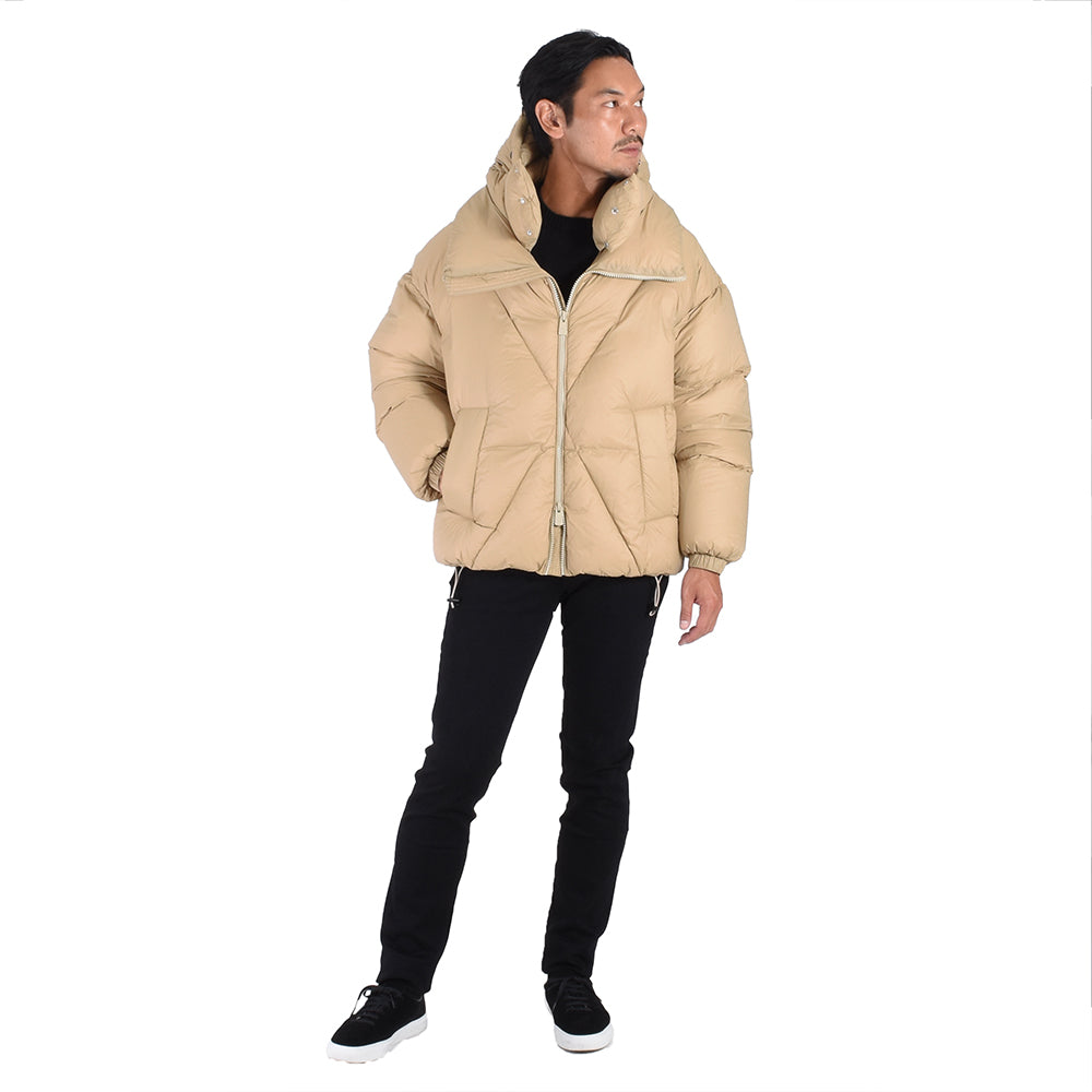 身長183cm・体重75kg、着用サイズL
