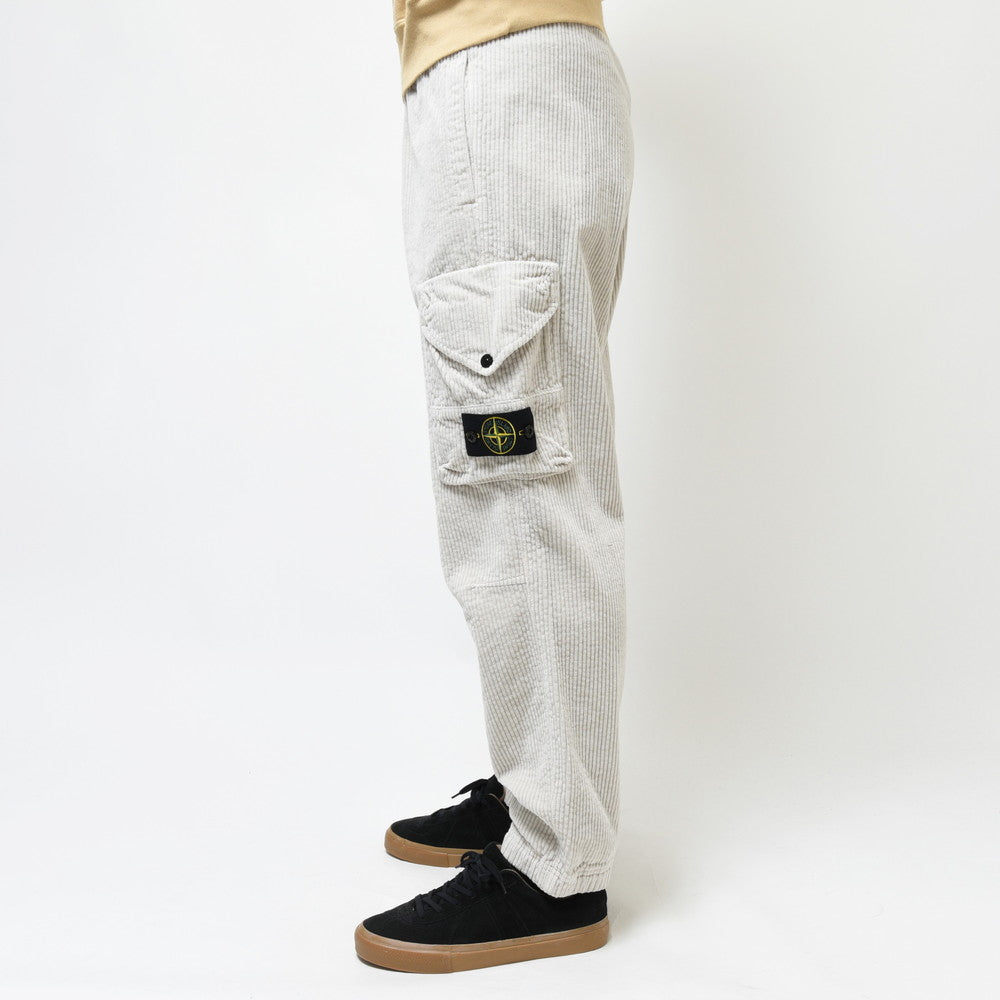 STONE ISLAND(ストーンアイランド) ガーメントダイコットンコーデュロイシャーリングテーパードカーゴパンツ 79-153-26-11
