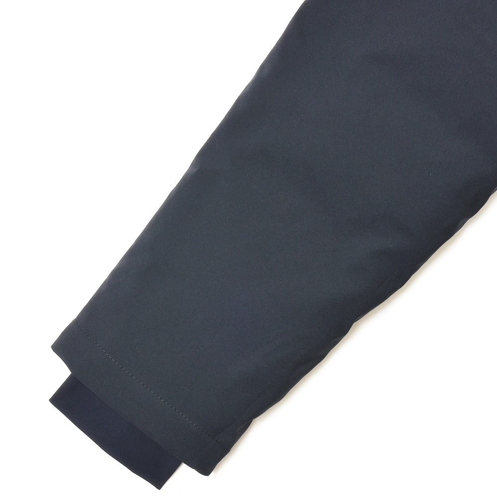 HERNO(ヘルノ) Laminarラミナー ウォーターレペレントストレッチナイロンスタンドカラーダウンブルゾン PI00327UL-12301S