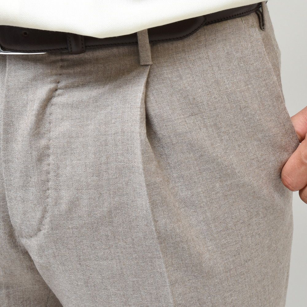 INCOTEX(インコテックス) SLIM FIT SUPER100'sウールサキソニーソリッド1プリーツテーパードパンツ 1T0031-1645A