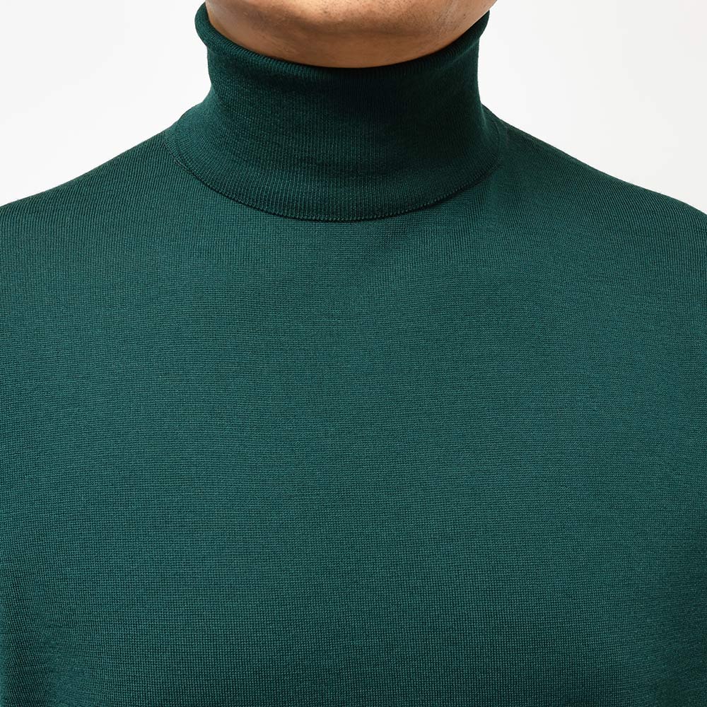 JOHN SMEDLEY ジョンスメドレー LEVINE メリノウール 30ゲージ タートルネック ニット MODERN FIT