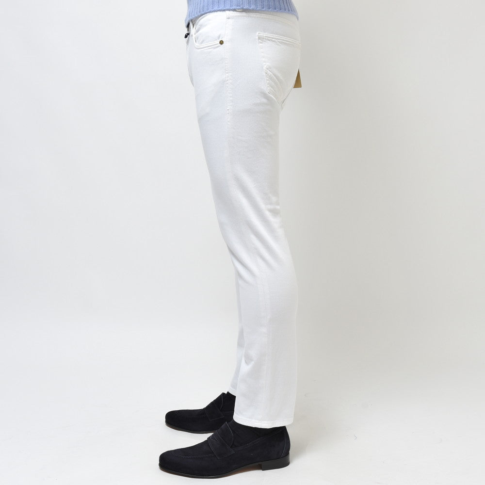 INCOTEX BLUE DIVISION(インコテックス ブルーディヴィジョン) Slim Fit ウォッシュドコットンストレッチドリルスリムテーパードパンツ 407-81578