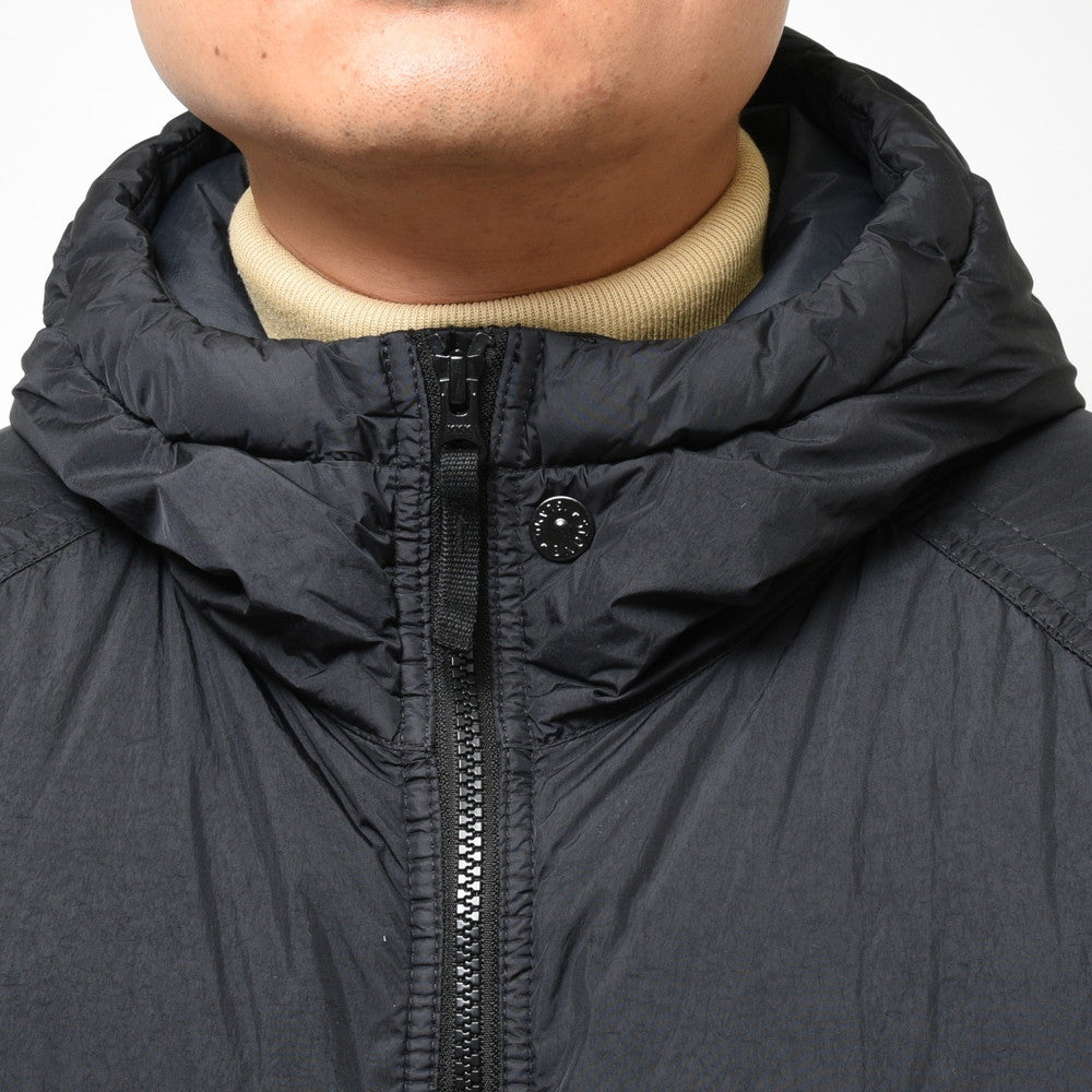 STONE ISLAND(ストーンアイランド) ガーメントダイナイロンレップスフーデッドダウンジャケット 791540723