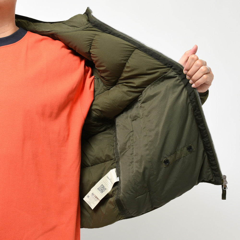 STONE ISLAND(ストーンアイランド) ナイロンストレッチフーデッドダウンジャケット 791543728