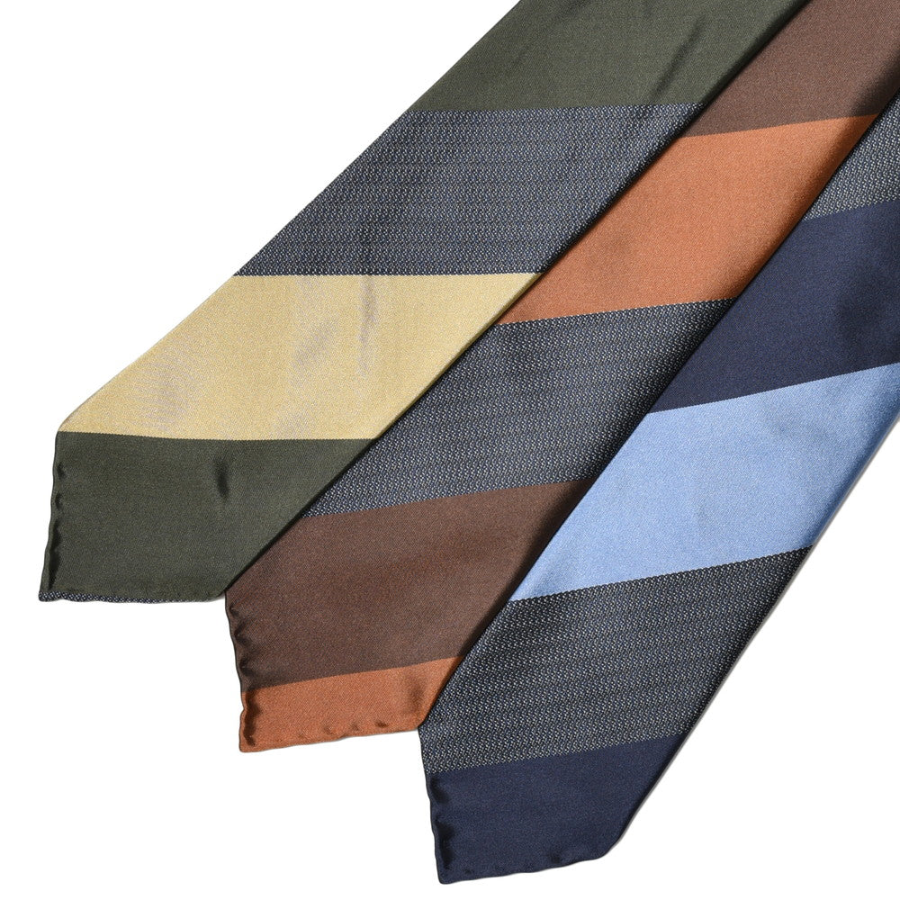 TIE YOUR TIE(タイ ユア タイ) シルクサテン×ジャガードブロックストライプセッテピエゲタイ 105891