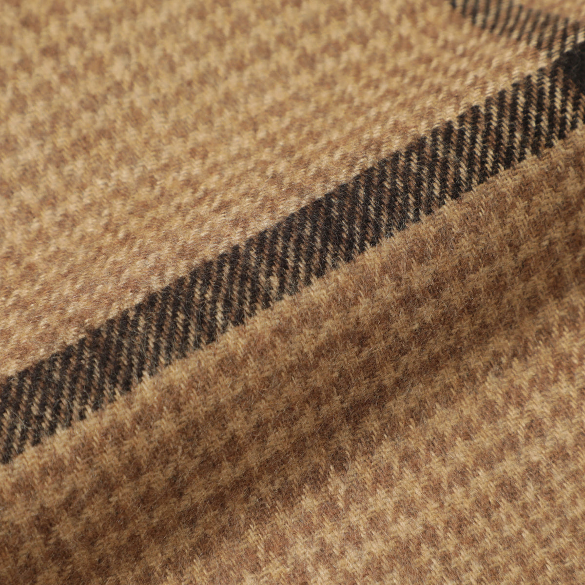 ピアチェンツァ / マフラー グレンチェック ウインドーペーン シルク カシミヤ / 170×30 / 83740-45 / 9(キャメル/ブラック)