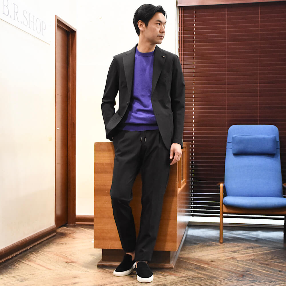 身長183cm/体重75kg、着用サイズ50