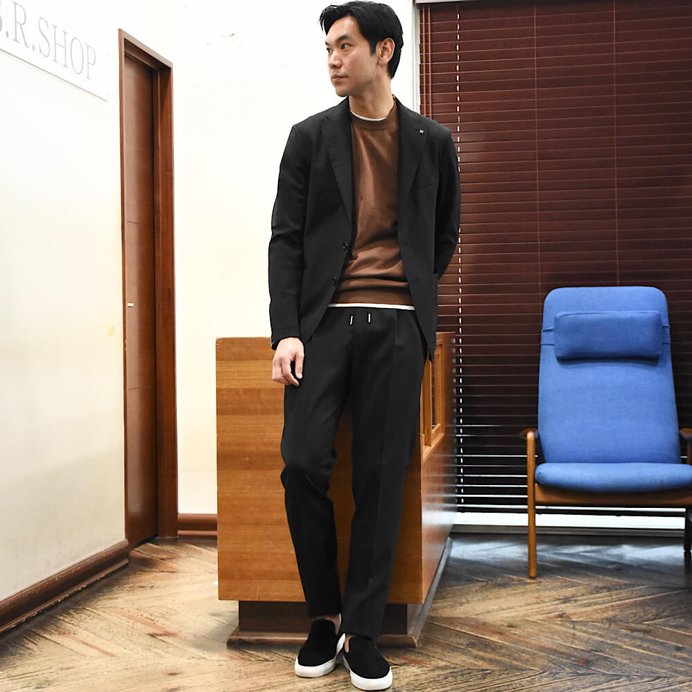 身長183cm/体重75kg、着用サイズ50