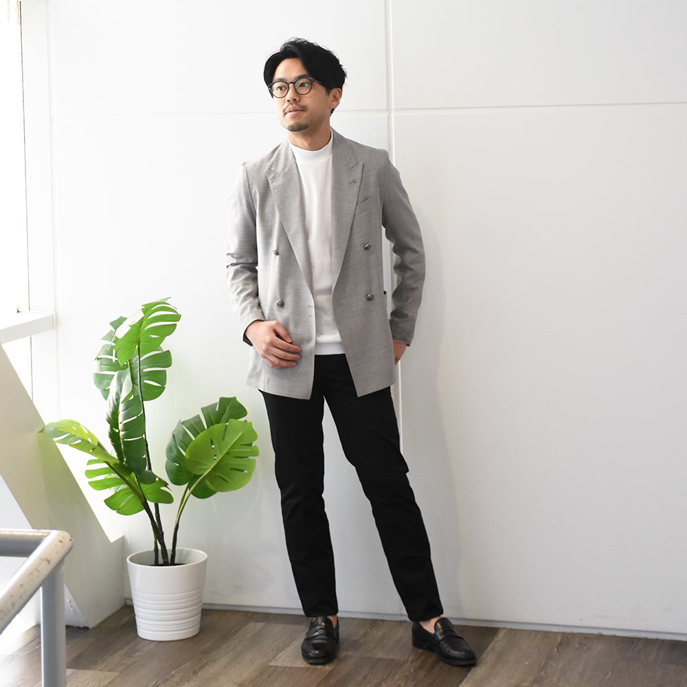 身長167cm・体重61kg、着用サイズ44
