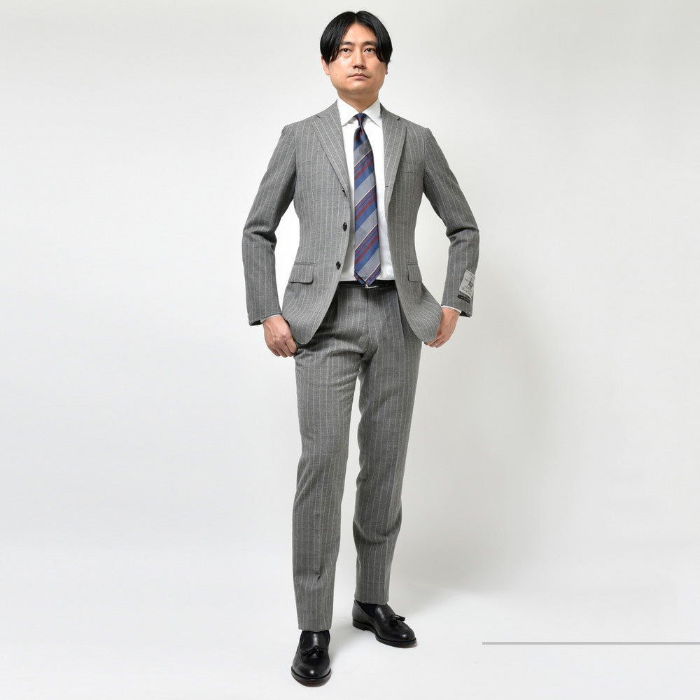 guji(グジ) Fox Airフォックスエアー ウールフレスコチョークストライプ3B1プリーツスーツ(MADE BY RING JACKET / FOX Brothersファブリック使用)