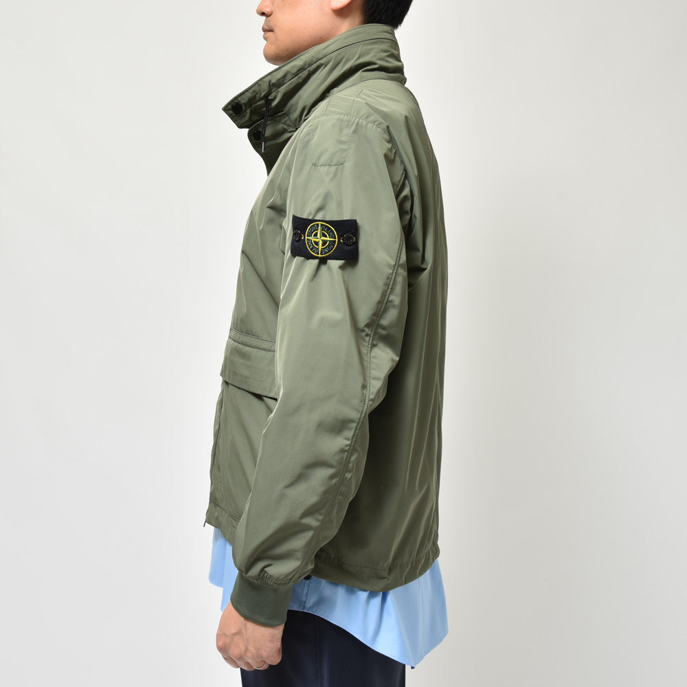 STONE ISLAND(ストーンアイランド) ポリエステルマイクロツイルスタンドカラーブルゾン 80-154-16-26