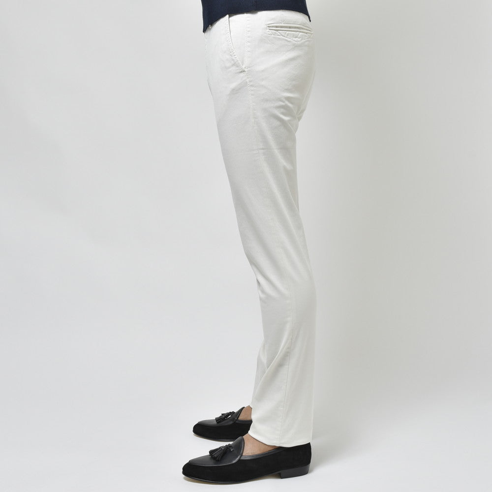 INCOTEX SLACKS(インコテックス スラックス) SLIM FIT ガーメントダイオーガニックコットンストレッチギャバジンテーパードパンツ 17S100-9664A