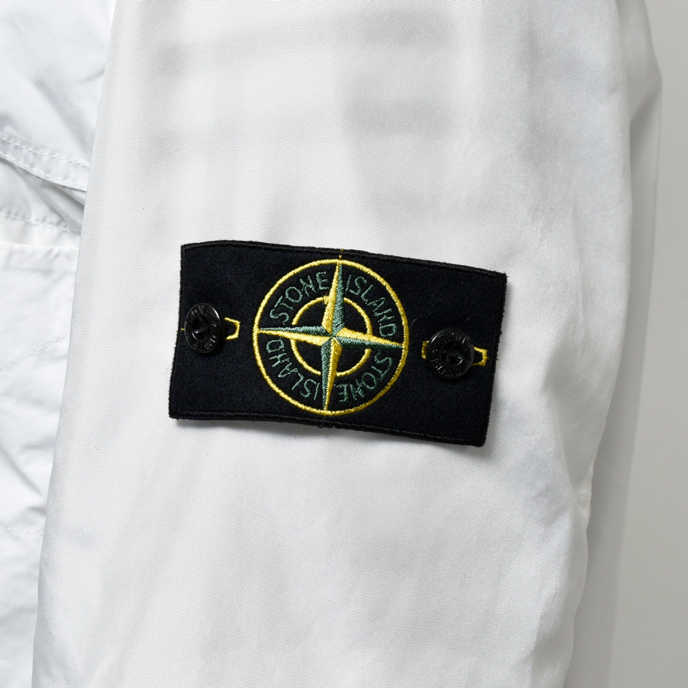 STONE ISLAND(ストーンアイランド) ポリエステルナイロントラッカージャケット 80-154-29-32