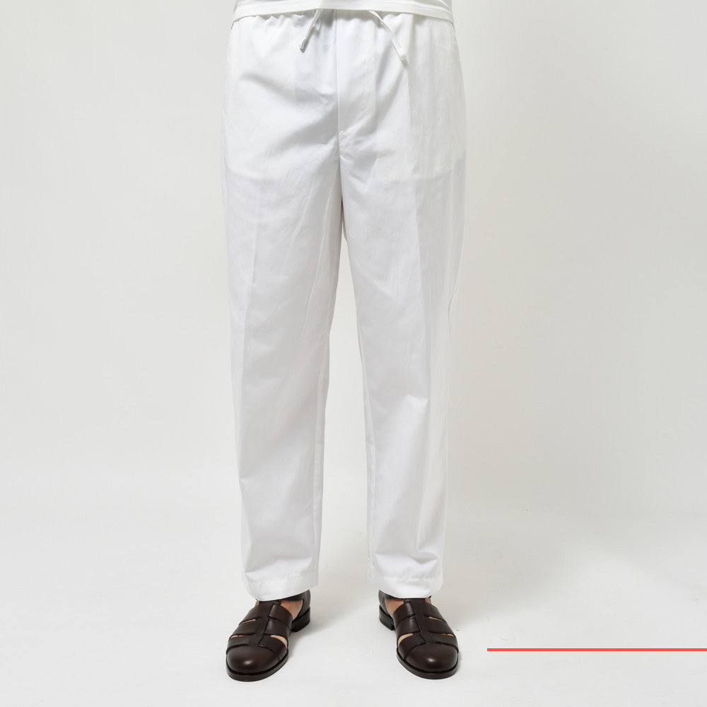 LARDINI(ラルディーニ) NARDOナルド コットンポプリンリラックステーパードシャーリングパンツ 3NARD0840