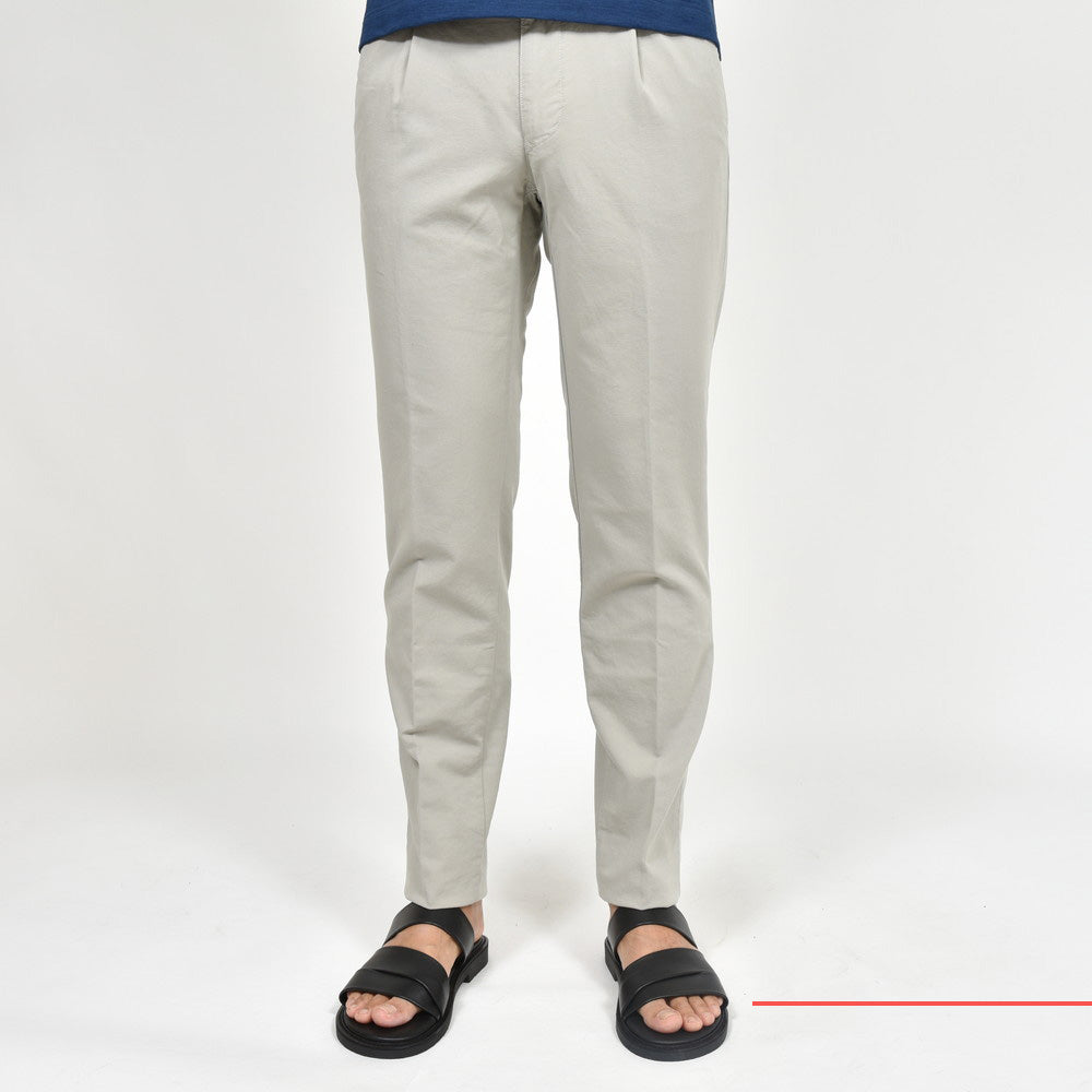 INCOTEX SLACKS(インコテックス スラックス) TAPERED FIT ガーメントダイコットンストレッチサマーサテン1プリーツテーパードパンツ 10S188-90871/11548