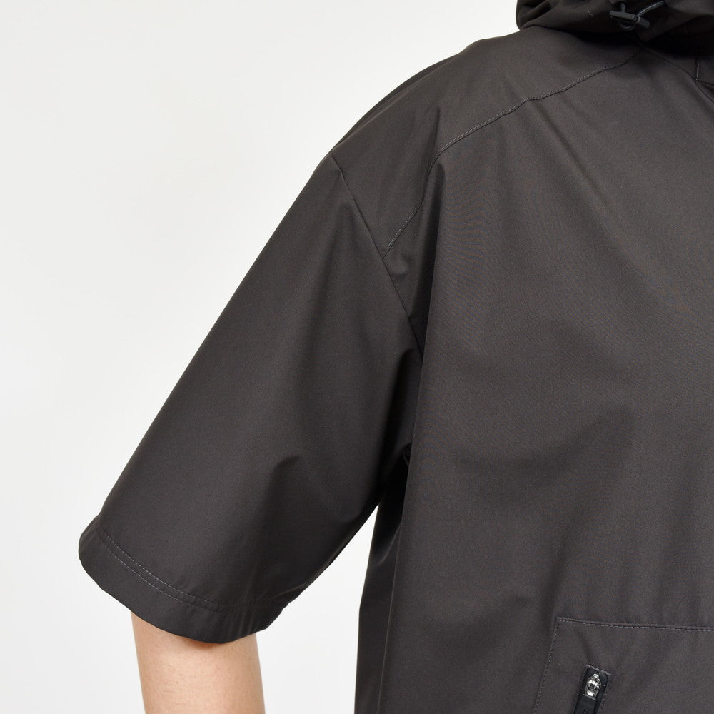 HERNO(ヘルノ) Laminarラミナー 2レイヤーゴアテックスプルオーバーS/Sアノラック GI00122UL-11106