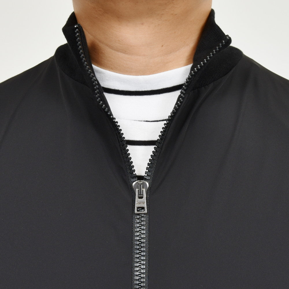 HERNO(ヘルノ) ストレッチナイロン×ワッフルニットハイブリッドブルゾン MC000172U-72054+12582