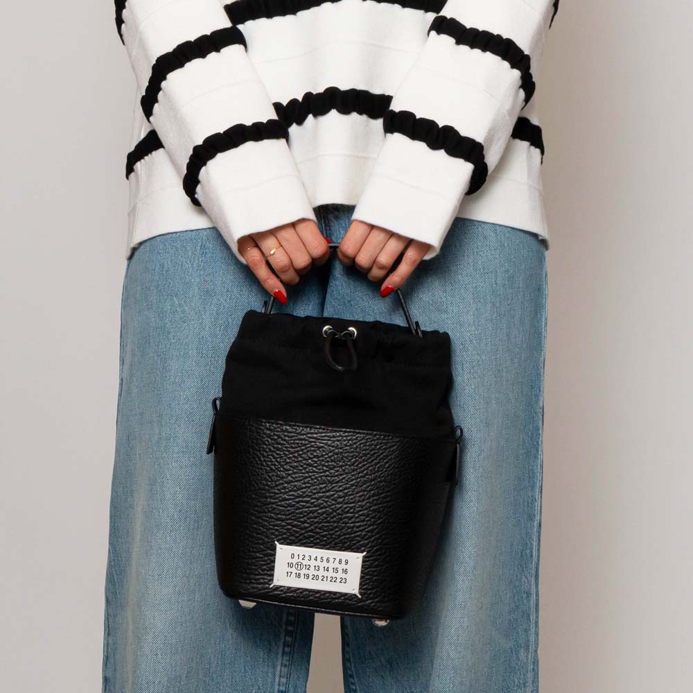 Maison Margiela(メゾン マルジェラ)<BR>S61WG0035 5AC バケットバッグ