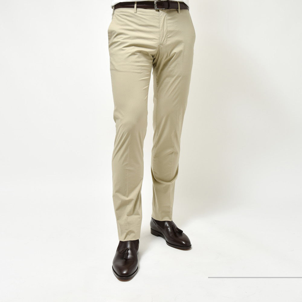 INCOTEX(インコテックス) SLIMFIT ストレッチコットンサマーポプリンテーパードパンツ 11577