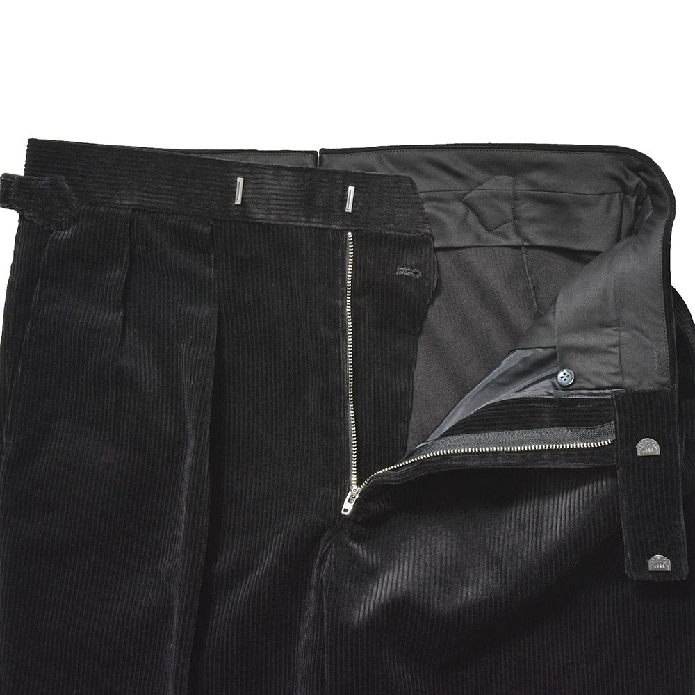 Fumiya Hirano THE TROUSERS フミヤヒラノトラウザーズ Brisbane Moss コットン コーデュロイ サイドアジャスター 2インプリーツ ドレスパンツ REGENT