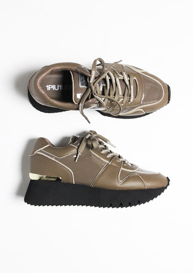 ウノピゥウノウグァーレトレ / LADIES' 113 FIRST RUNNING SNEAKER / LEATHER/MSG012-COW154