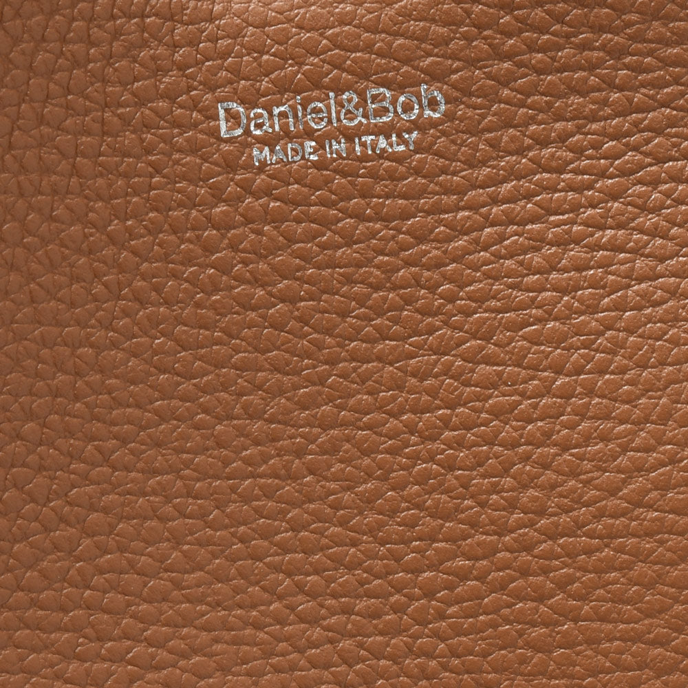Daniel&Bob(ダニエルアンドボブ) TOTONA38トトーナ38 シュリンクレザートートバッグ U549.38