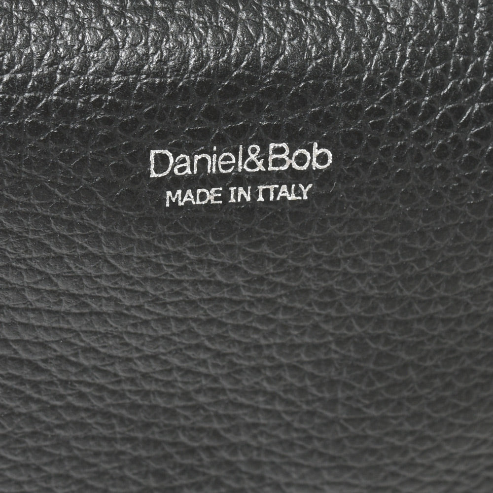 Daniel&Bob(ダニエルアンドボブ) シュリンクレザーシミニポーチ GFT103.17