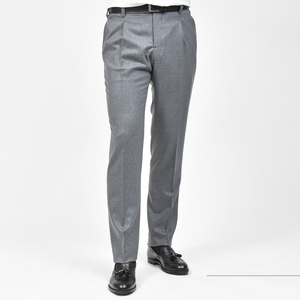 IGARASHI TROUSERS(五十嵐トラウザーズ) ストレッチウールサキソニー1プリーツスリムテーパードパンツ IGT/1OUTP/08500000134