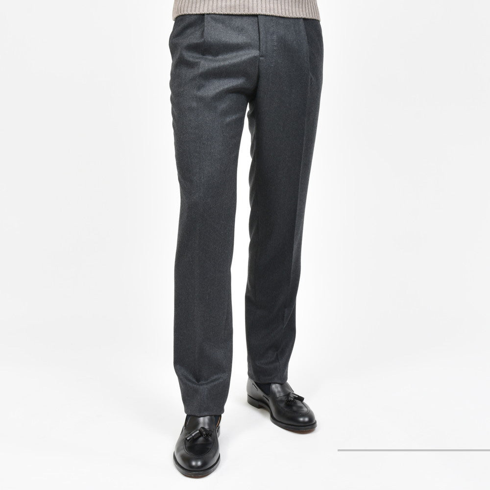 IGARASHI TROUSERS(五十嵐トラウザーズ) ストレッチウールサキソニー1プリーツスリムテーパードパンツ IGT/1OUTP/08500000134