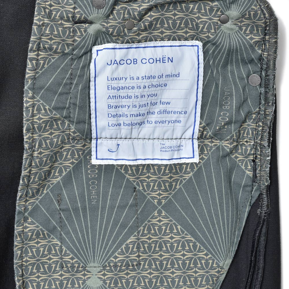 JACOB COHEN(ヤコブコーエン) NICKニック ウォッシュドコットンポリレーヨンストレッチテーパードフィットデニム 226-22204
