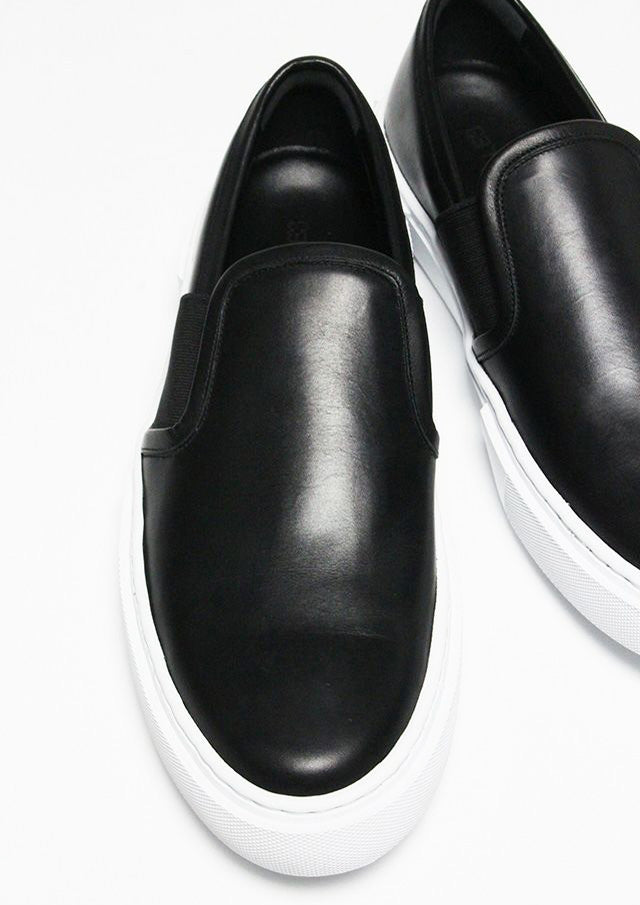 ウノピゥウノウグァーレトレ / SLIP-ON/MRG568 COW153【3colors】