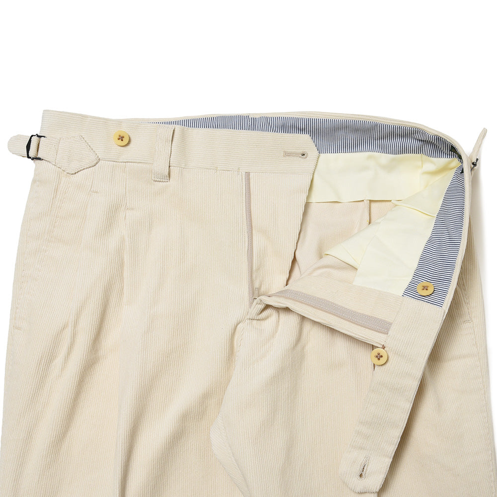 IGARASHI TROUSERS(五十嵐トラウザーズ) コットンコーデュロイ2プリーツサイドアジャスターテーパードパンツ IGT/2OUTP/SB14148