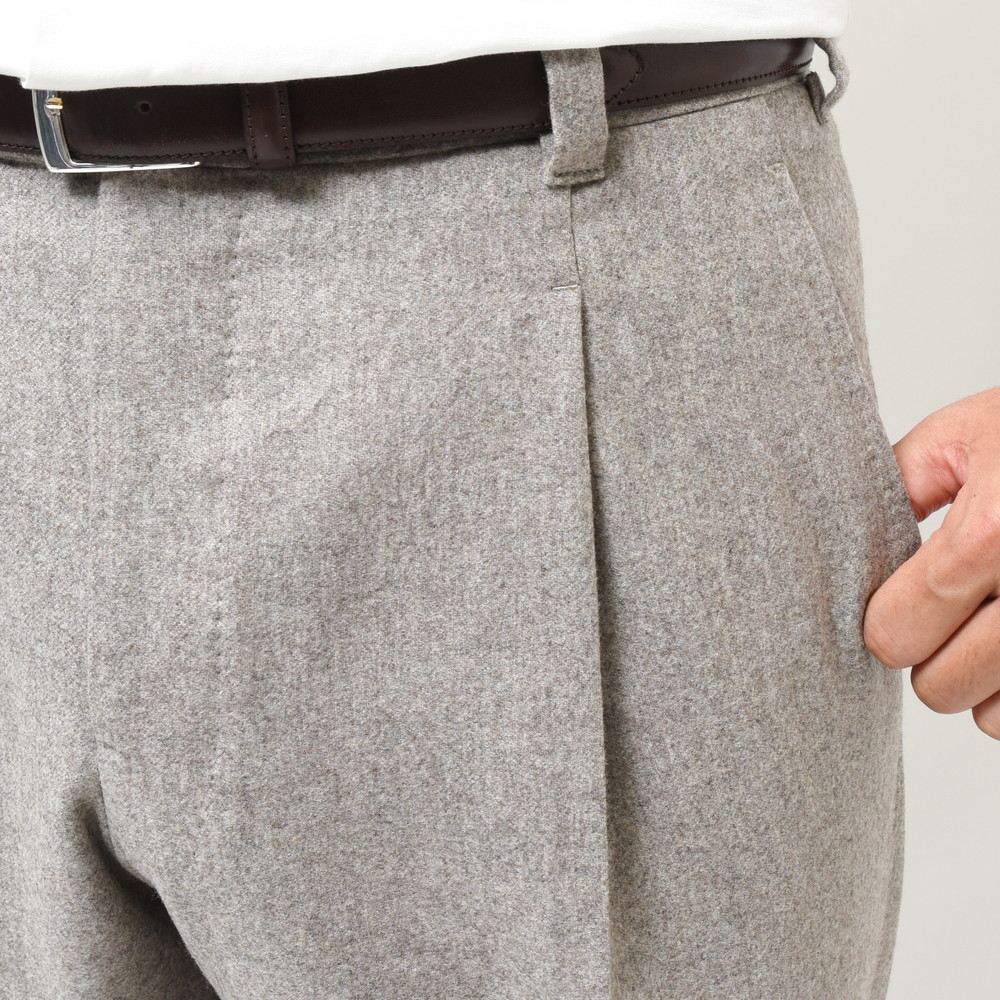 IGARASHI TROUSERS(五十嵐トラウザーズ) ウールフランネルソリッド1プリーツスリムテーパードパンツ IGT/1OUTP-01 13042207187