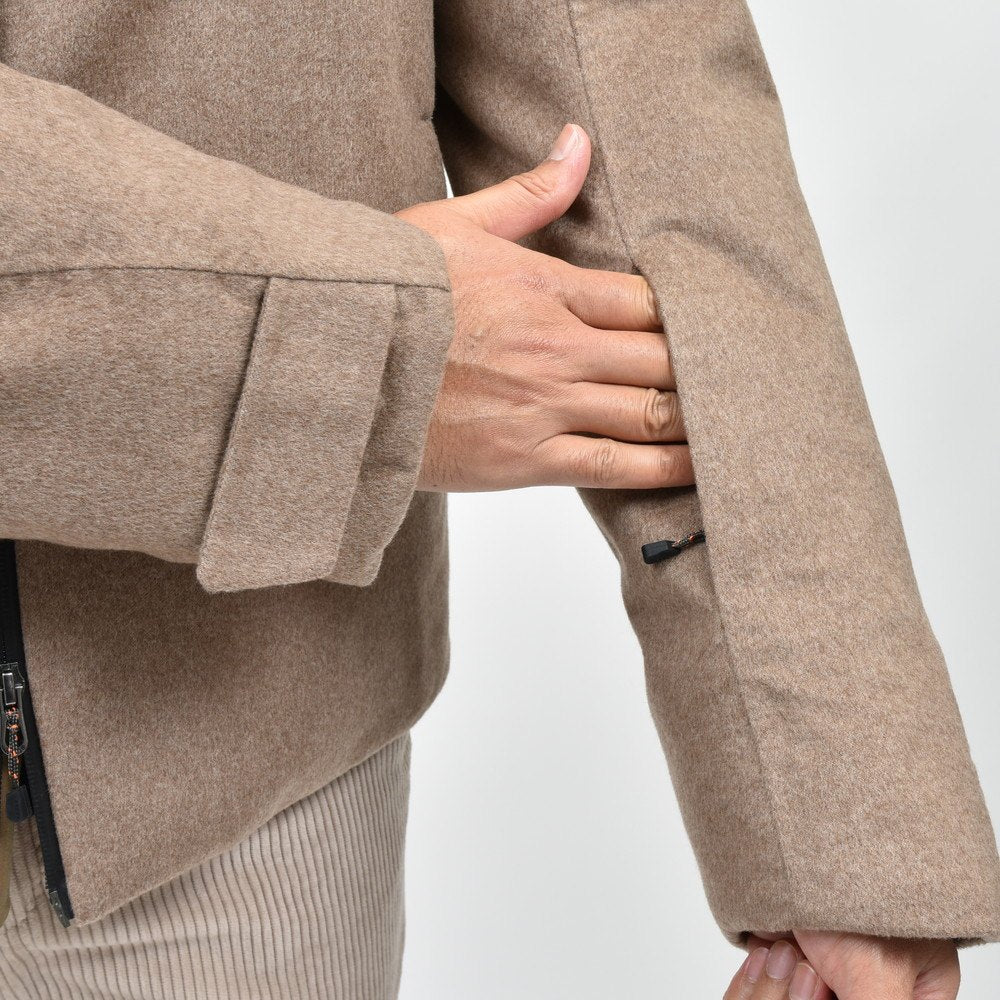 SEASE(シーズ) BALMA JACKET ウォーターレペレントカシミアサキソニーパデッドフーディーブルゾン 0S031TN