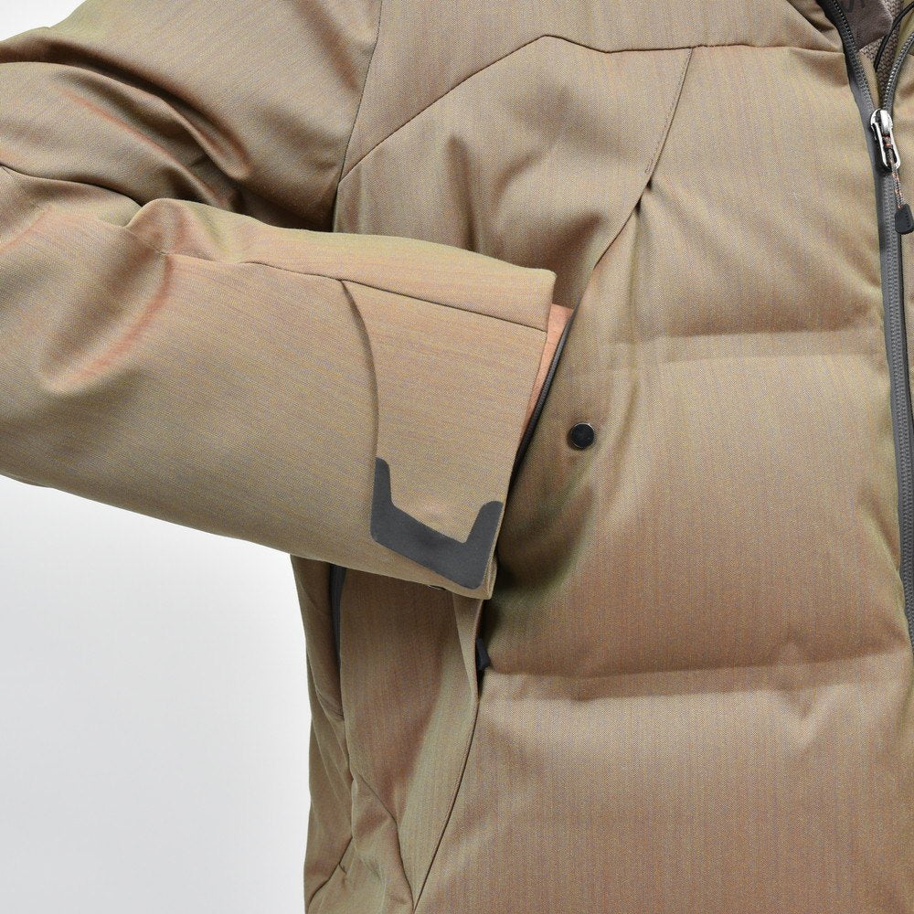 SEASE(シーズ) NORDEND DOWN JACKET ウォーターレペレントウールナイロンヘリンボーンソラーロダウンフーディーブルゾン OJ053TN