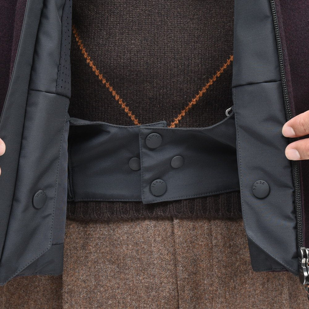 SEASE(シーズ) BALMA JACKET ウォーターレペレントカシミアサキソニーパデッドフーディーブルゾン SE242UAC0S031TN193