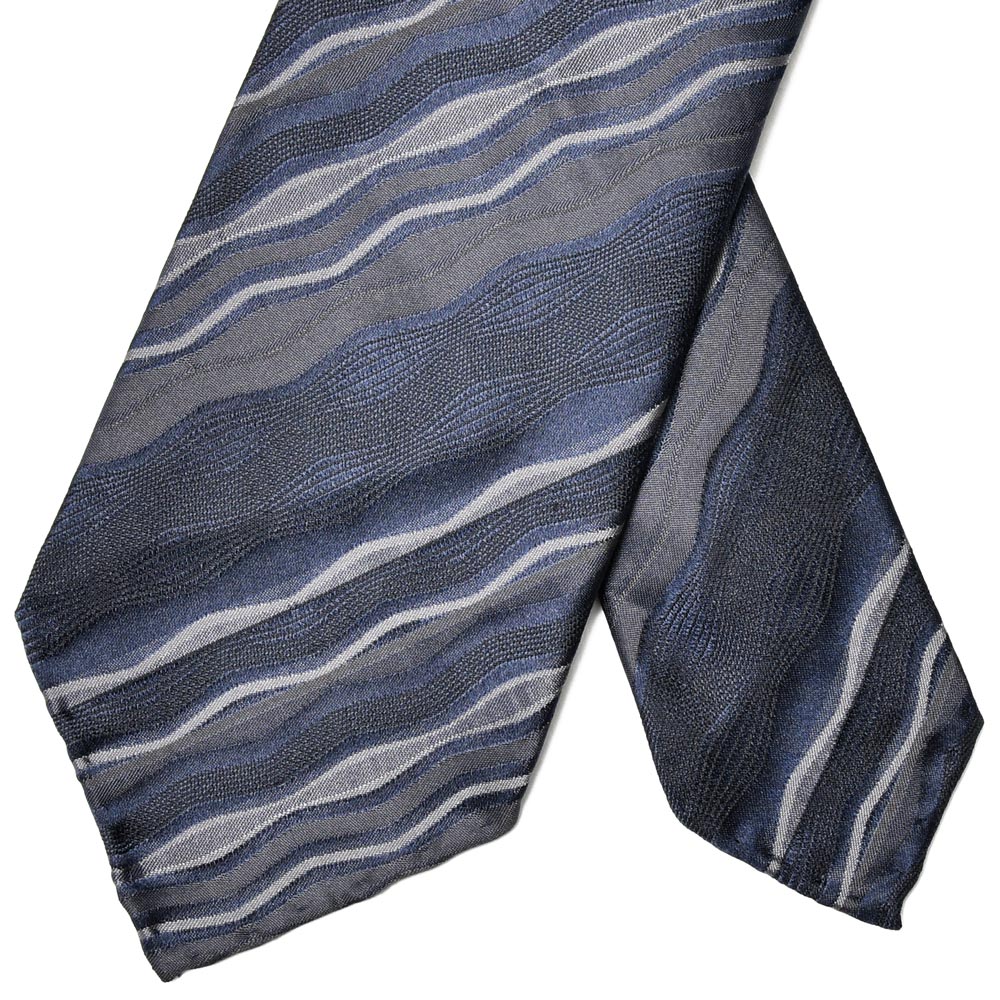 TIE YOUR TIE(タイ ユア タイ) シルクウエーブストライプセッテピエゲタイ T683950107 18246201179